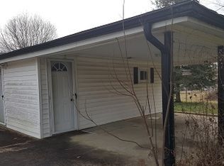 28 Hillcrest Dr, Englewood, TN 37329