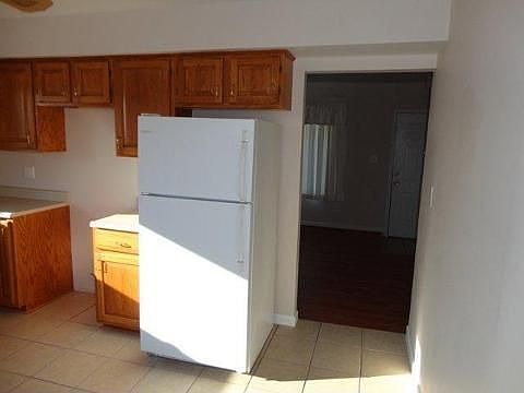 4th image of 48270 Donahue Dr