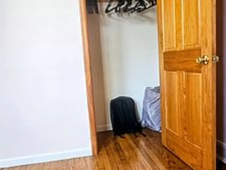 205 E 73rd St #10 — Photo 5