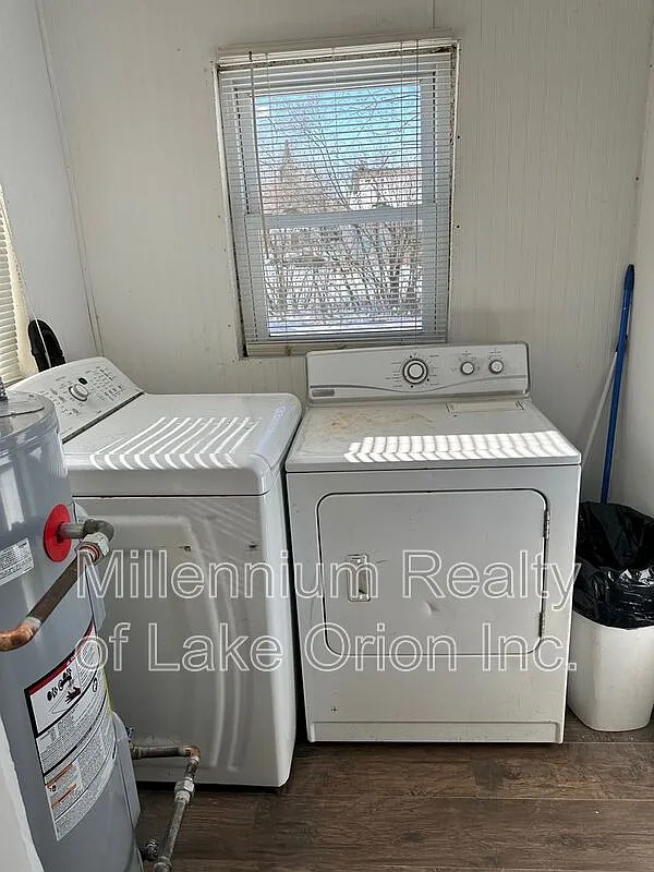 2 bed, 1.0 bath, 666 sqft, $1,500 — Photo 4