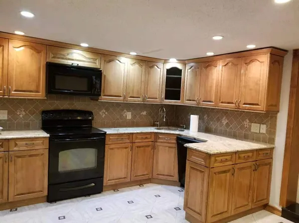 (undisclosed Address), Bethpage, NY 11714