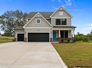 209 Atkins Rd, Cameron, NC 28326