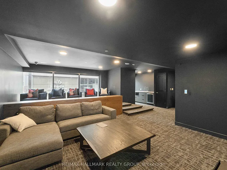 340 Queen St #1502 — Photo 18