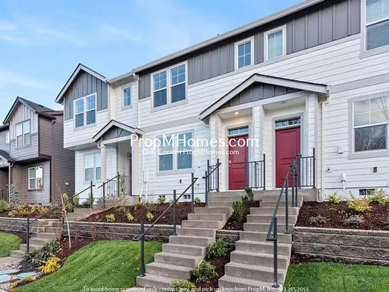 884 N 18th Ave — Photo 19