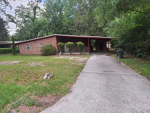 1815 Burns Dr Photo 1