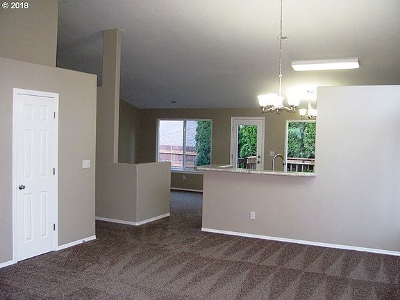 5th image of 8532 NE 14th Ln