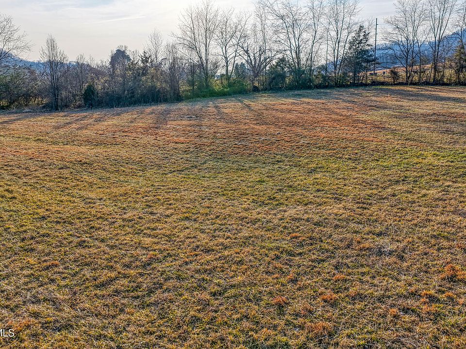 1st image of Garland Dr