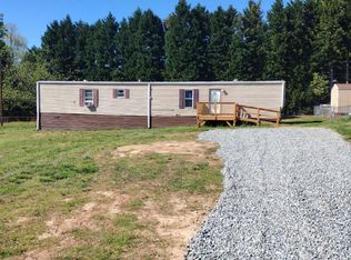 124 Cove View Dr, Mooresville, NC 28117