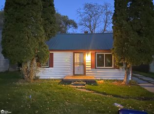 3024 Walters Dr, Saginaw, MI 48601