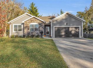 8723 Antioch Rd, Overland Park, KS 66212