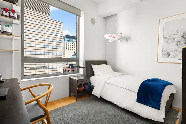 Sold by Douglas Elliman | media 7