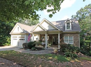 3016 Cypress Cv, Ball Ground, GA 30107