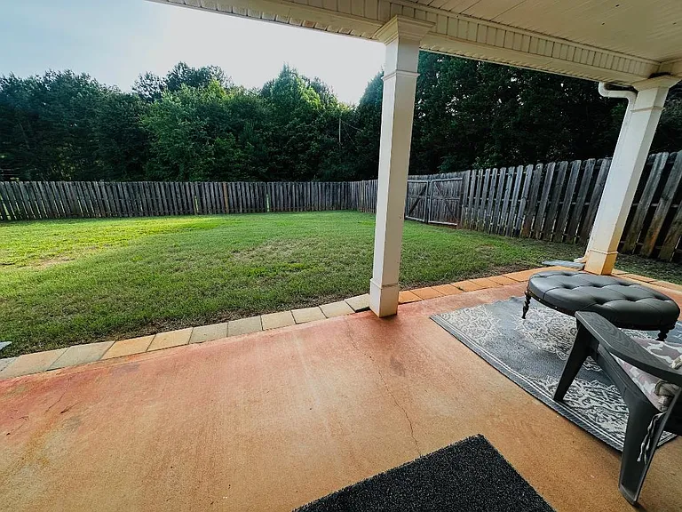 2030 Moores Ford Rd — Photo 3