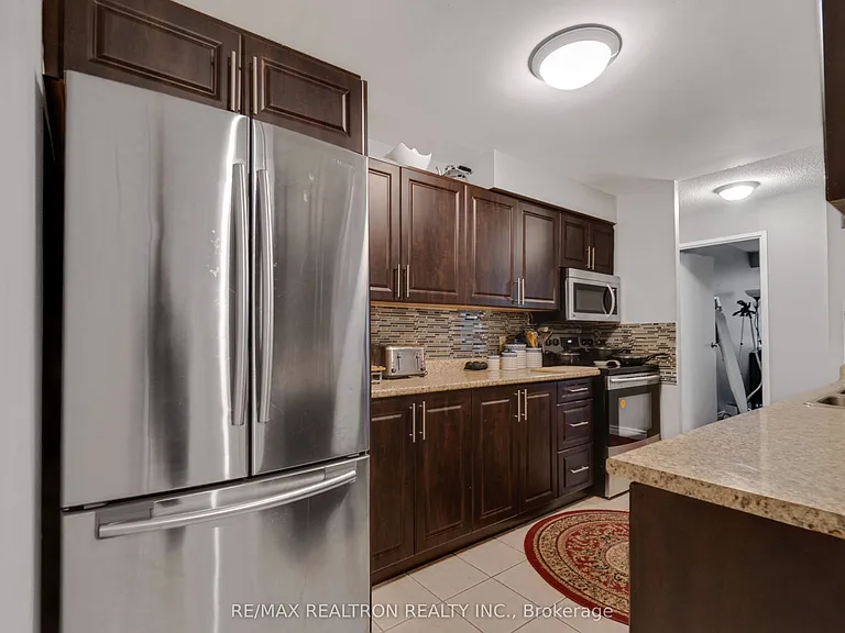 25 Trailwood Dr #2403 — Photo 11