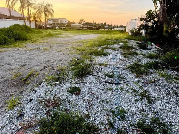 530 115TH AVENUE LOT 15, TREASURE ISLAND, FL 33706