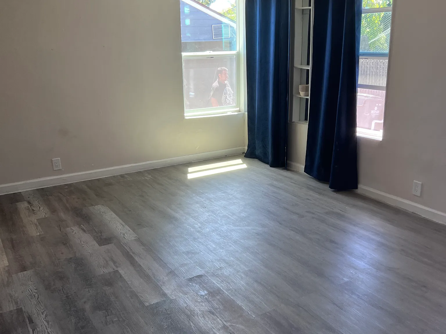 2 bed, 800 sqft, $2,450 — Photo 3