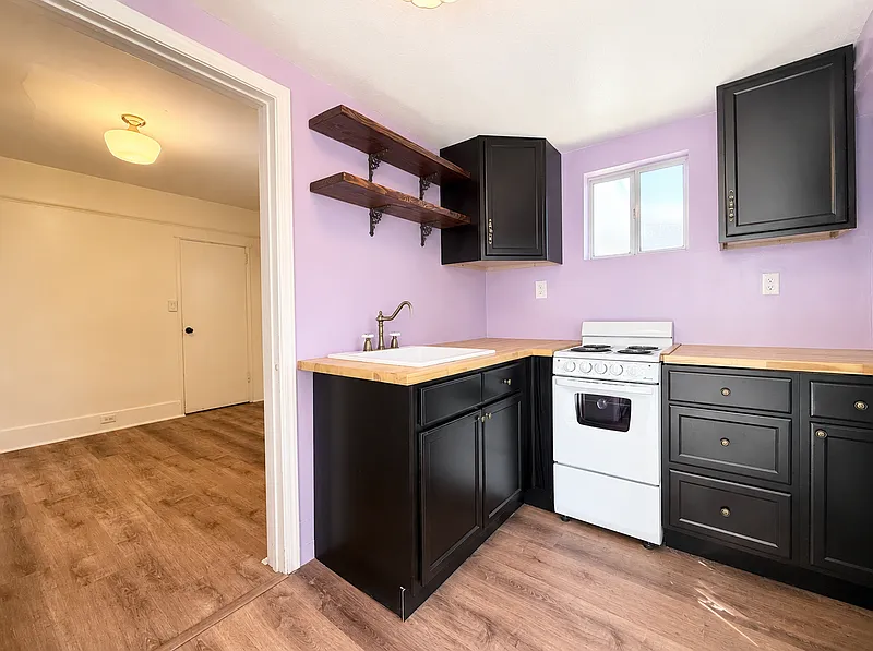 Studio, 1.0 bath, 450 sqft, $1,400 — Photo 2