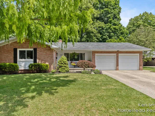 3497 Yellowstone Dr SW, Grandville, MI 49418