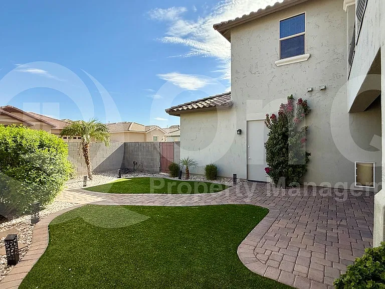 4527 E Skousen St — Photo 22