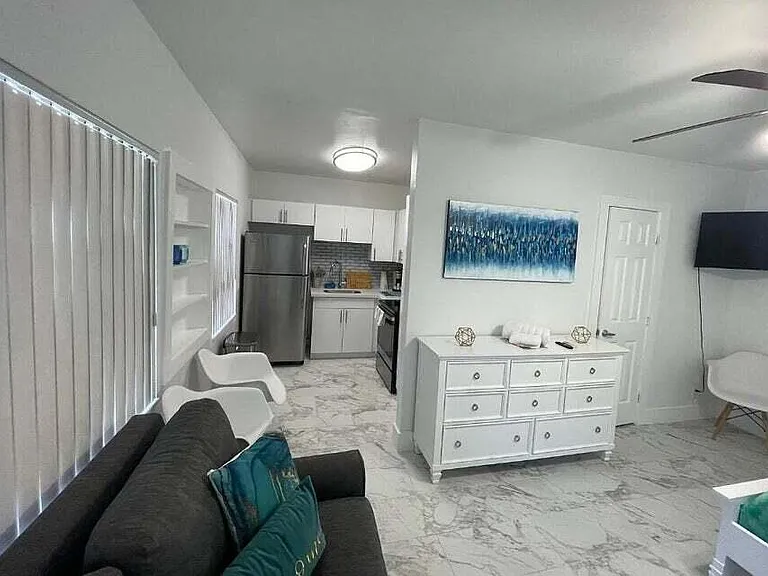 201 S Ocean Blvd #7 — Photo 1