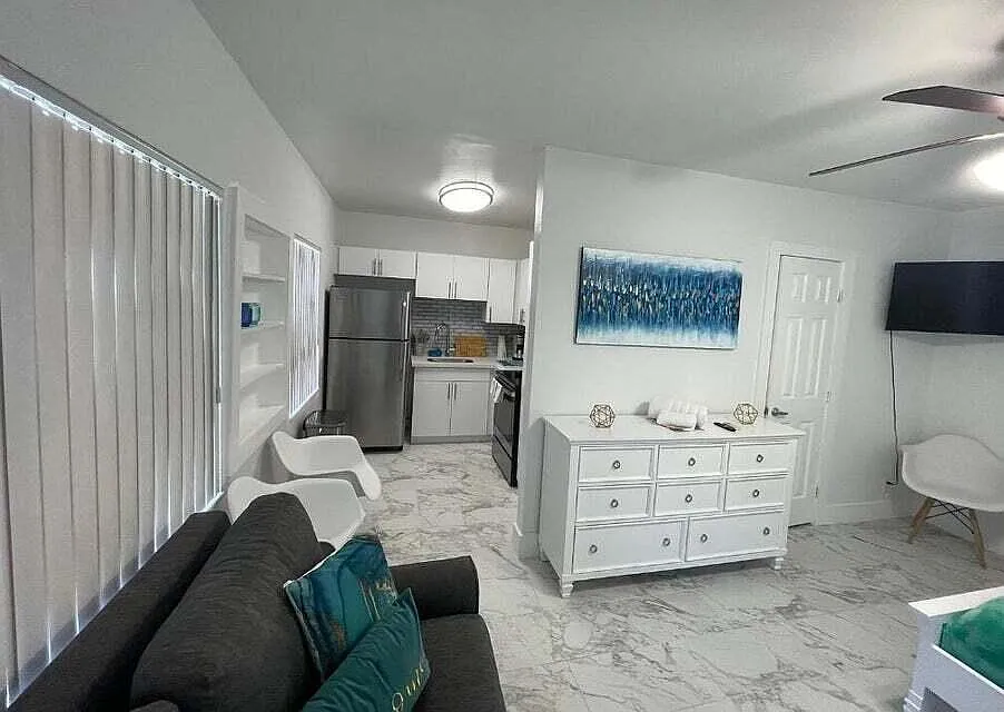 201 S Ocean Blvd #7