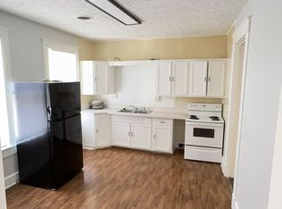 1458 S 7th St, Terre Haute, IN 47802