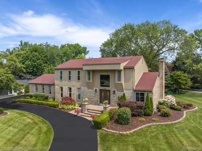 3766 Spanish Oaks Dr, West Bloomfield, MI, 48323