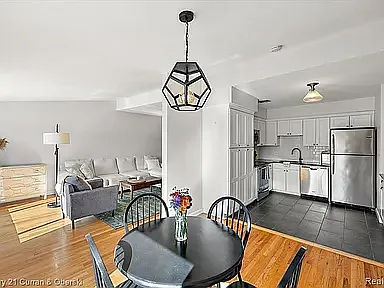 335 N Eton St #31H — Photo 7