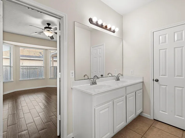 16710 Jelly Park Stone Dr — Photo 17