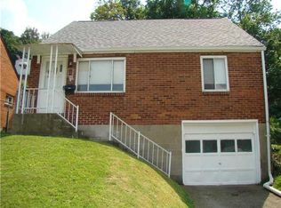 435 Cedar St, Jeannette, PA 15644