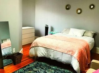 881 Beacon St #31, Boston, MA 02215