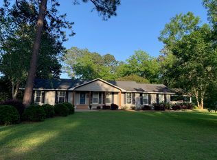 2415 Emory Dr, Tifton, GA 31794