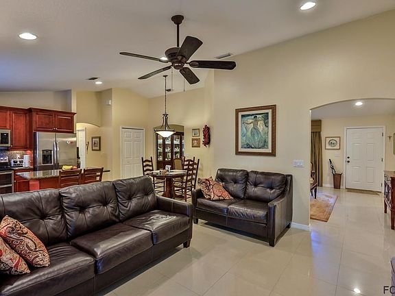 4th image of 13 Barbera Ln
