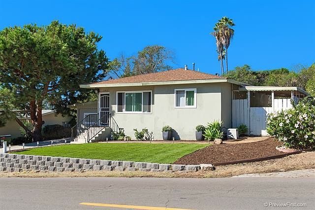 1st image of 292 Lado De Loma Dr