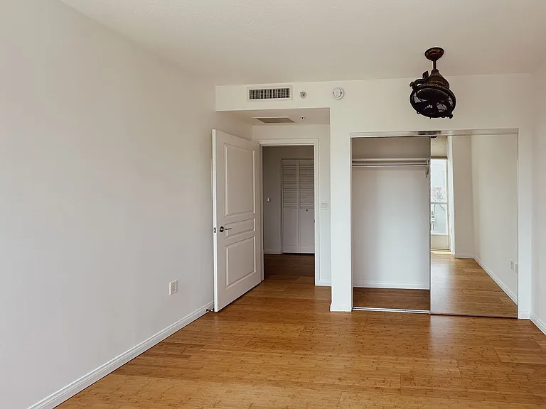 555 Front St #602 — Photo 17