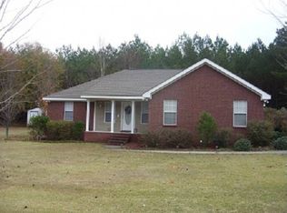 14 Southdown Rd, Sumrall, MS 39482
