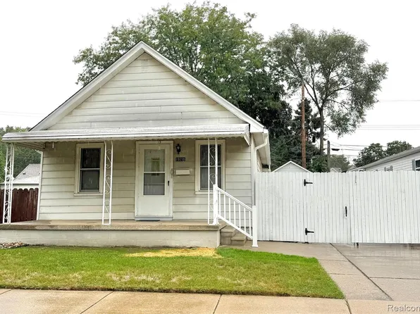 19255 Harlow St, Melvindale, MI 48122