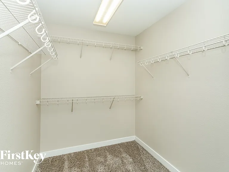 3336 Palatine Hills Ave — Photo 12