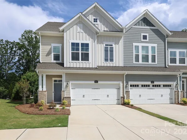 8221 Houser St, Cornelius, NC 28031