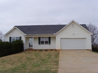 106 Corleys Ln, Locust Grove, GA 30248