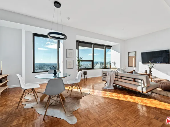 1100 Wilshire Blvd APT 2101, Los Angeles, CA 90017