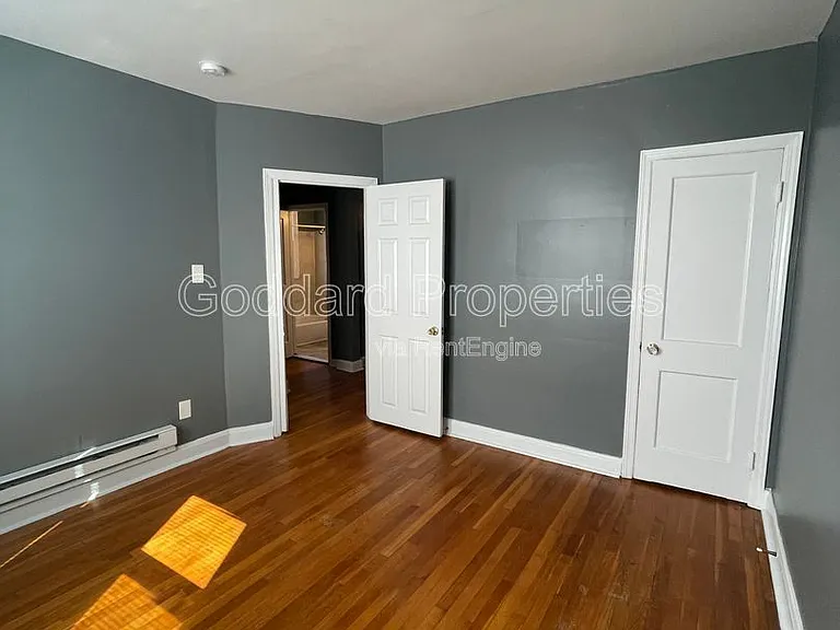 4910 Poe Ave #2 — Photo 5