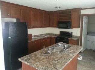 46319 Chadsworth Dr, Macomb, MI 48044