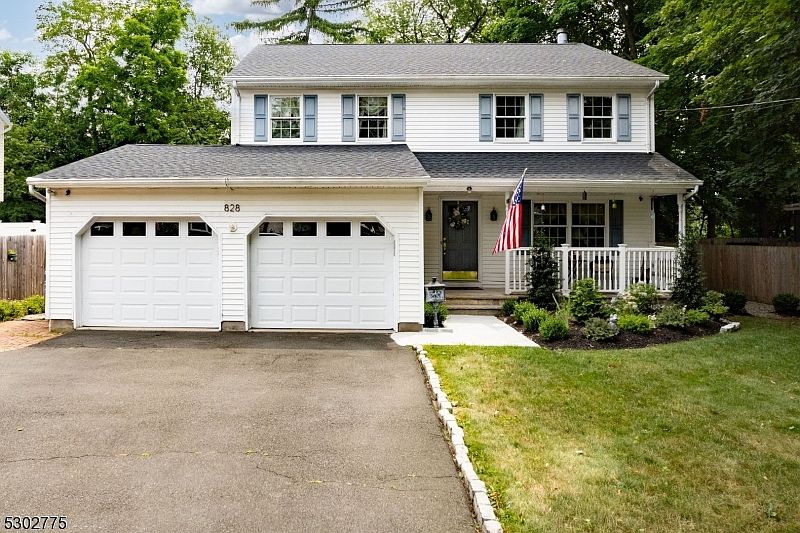 828 Highland Ave, Paramus, NJ 07652 MLS 3915248 Zillow