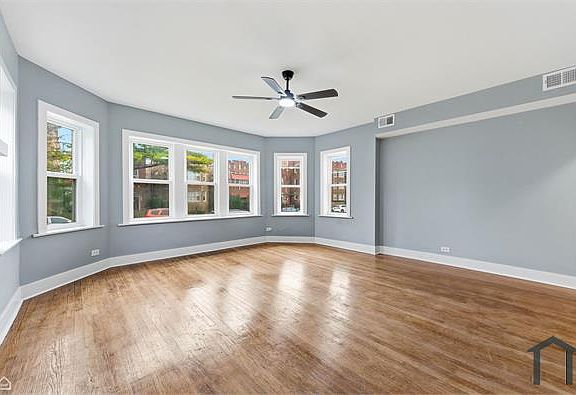 4th image of 7824 S Euclid Ave APT 2
