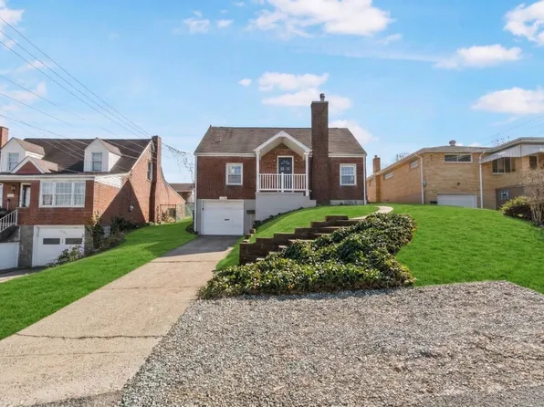 1719 Maine Ave, West Mifflin, PA 15122