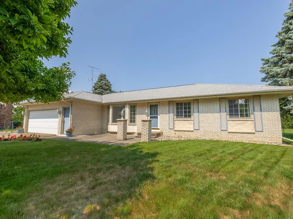 1967 Mellowwood W, Jenison, MI 49428