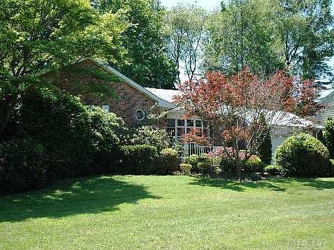 1st image of 105 Cedar Dr