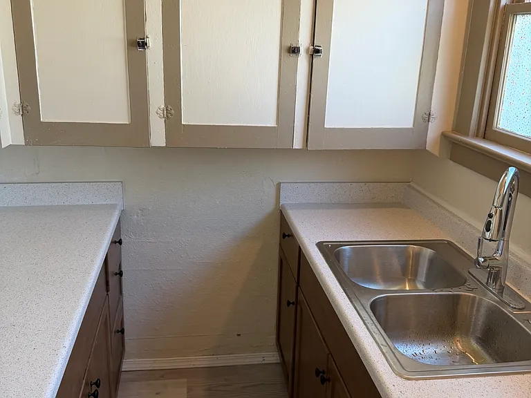 933 SE 45th Ave — Photo 28