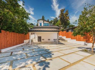 2290 Riverside Dr, Los Angeles, CA 90039